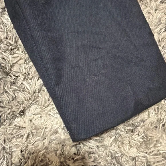 Elegant Navy Blazer with Gold Buttons - Picture 4 of 8